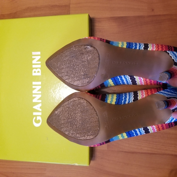 Gianni Bini party heels size 8.5 - Picture 3 of 6